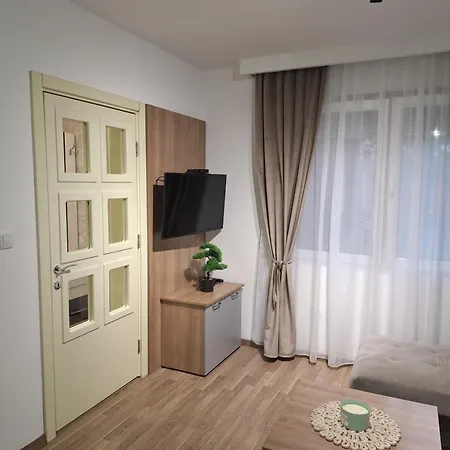 Apartment Matino 2 *