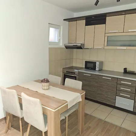 Matino 2 Apartment